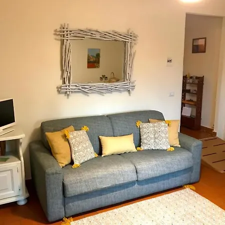 2-br 1 Bath Abode With 2 Ac Units In The Chianti Hills! Apartamento *