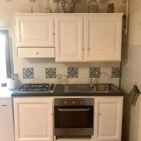 Apartamento 2-br 1 Bath Abode With 2 Ac Units In The Chianti Hills! *